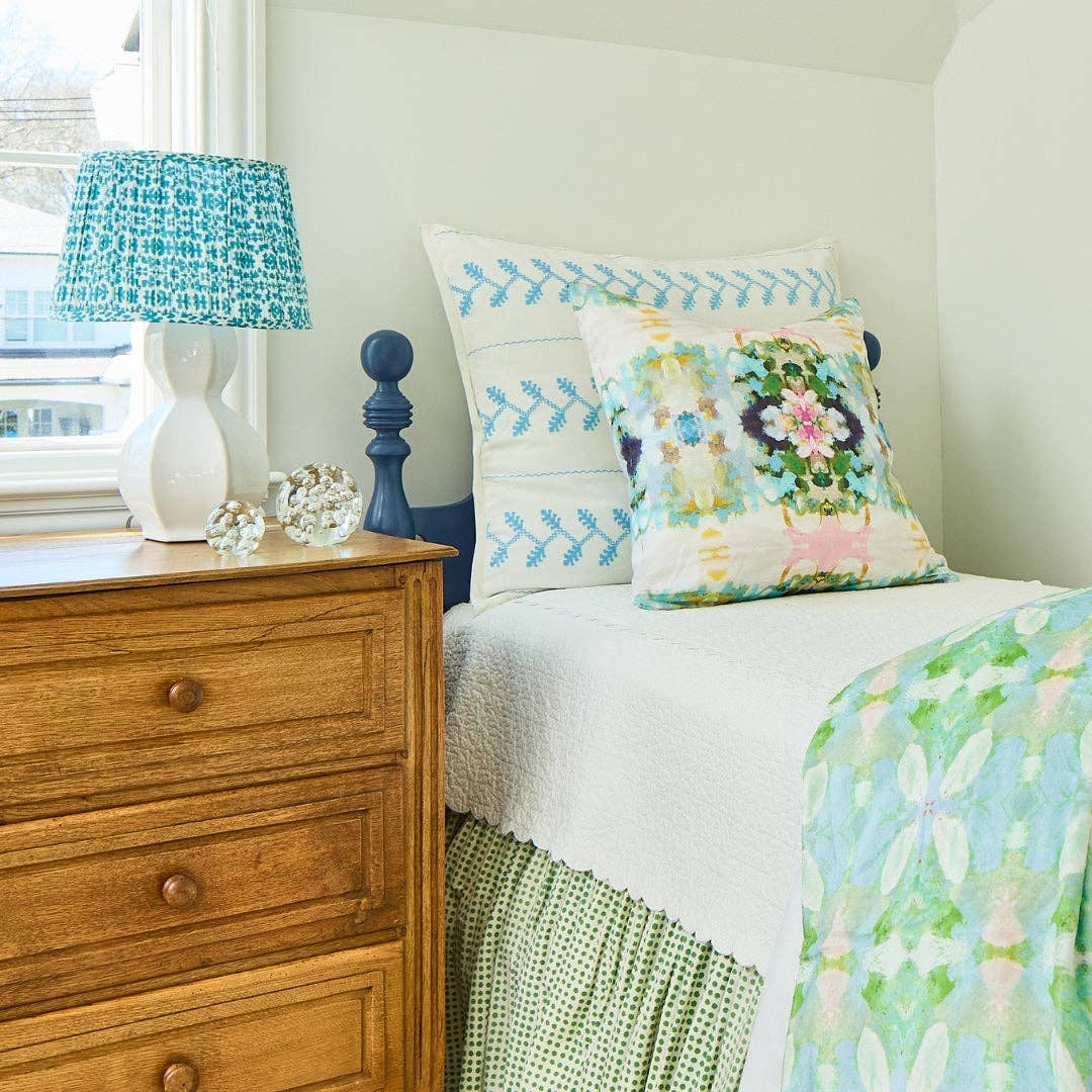 Elephant Falls Fleece Blanket: One Size