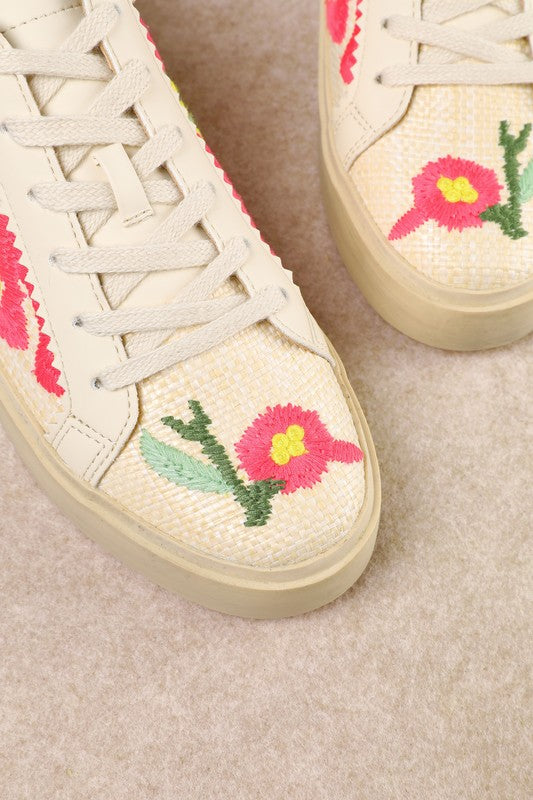 Gaby Superstar Sneaks