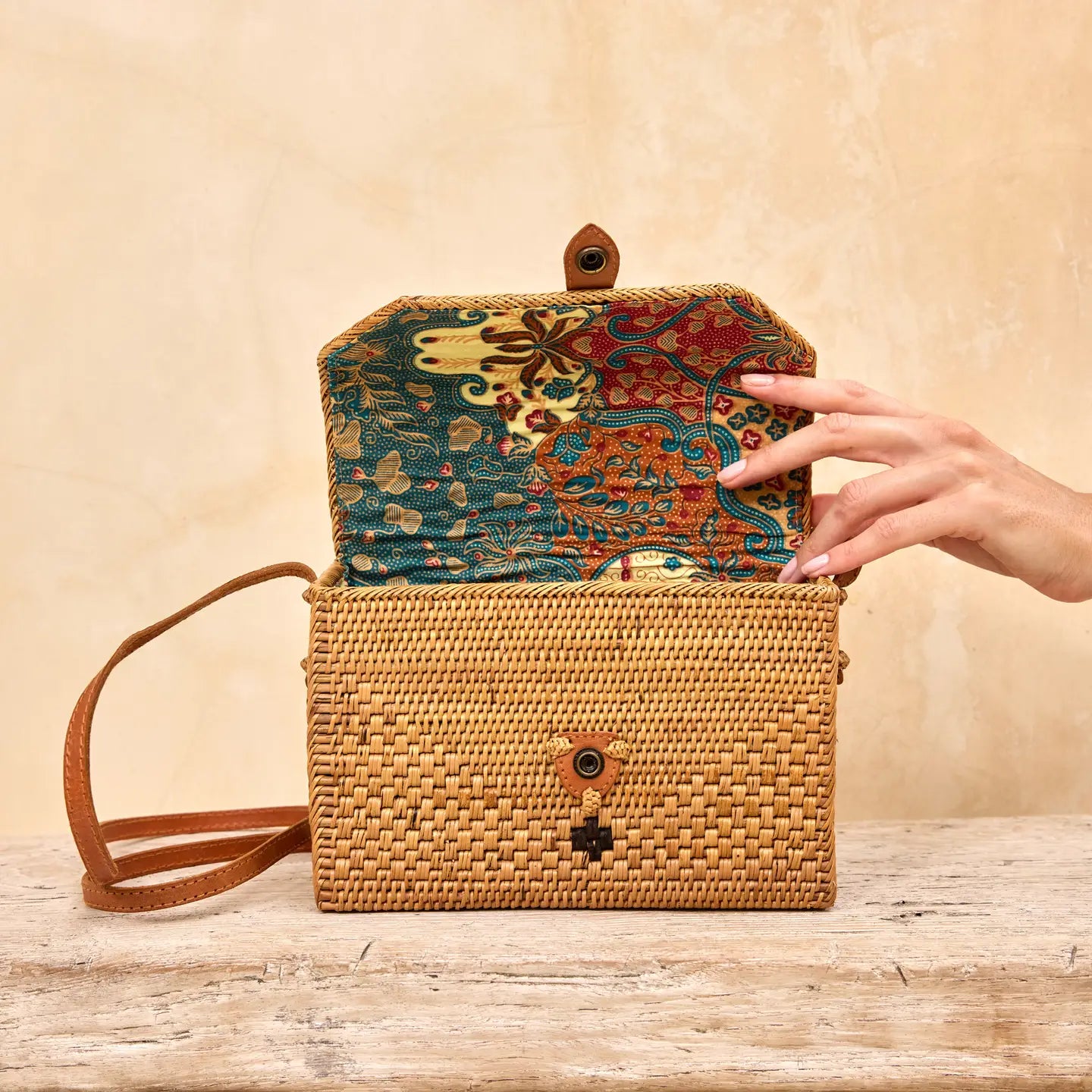 Ata Vine Bag
