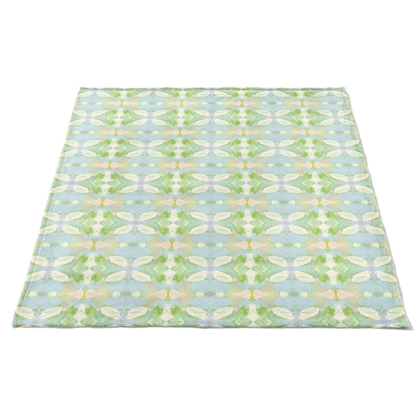 Elephant Falls Fleece Blanket: One Size