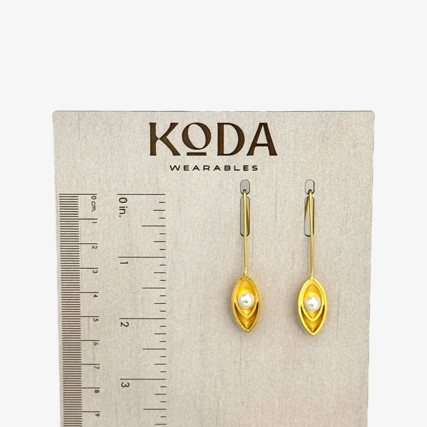 Petal Pearl Drop Earring