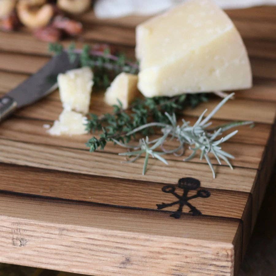Bourbon Barrel Stave Cutting Board: Square